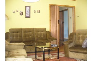 Словакия Privát Sučany, Екстериор